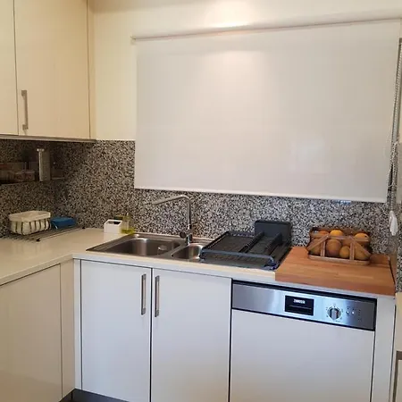 Marina De Albufeira, * Albufeira