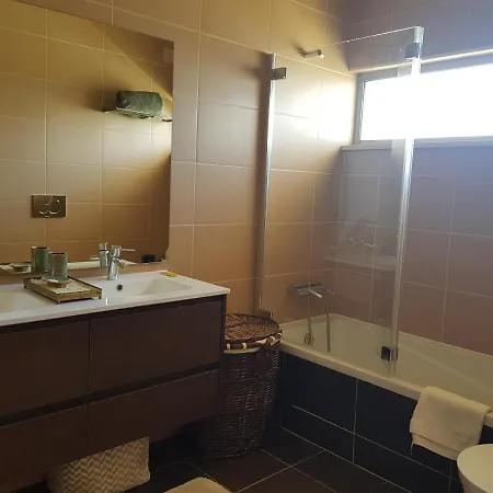 Marina De Albufeira, * Albufeira